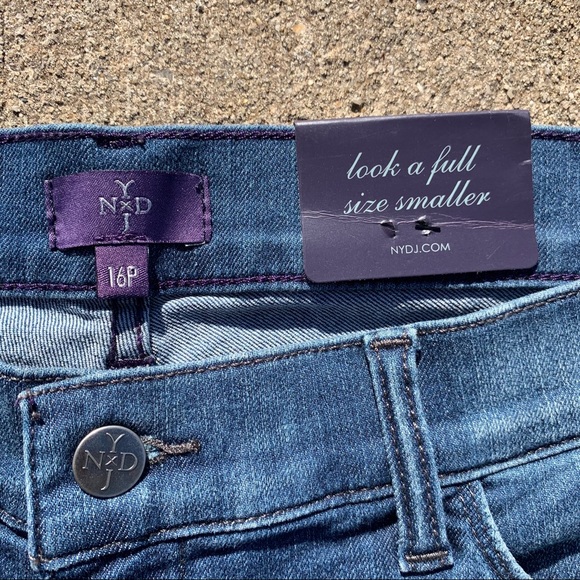 NWT NYDJ Alina Capri Size 16P - Picture 7 of 8